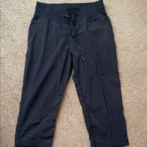 Lululemon dance studio pants size 6